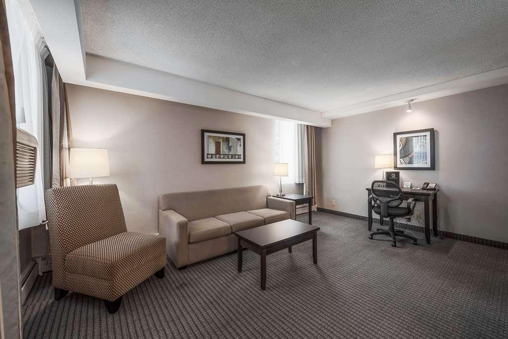 Coast Downtown & By Apa Hotel 3*