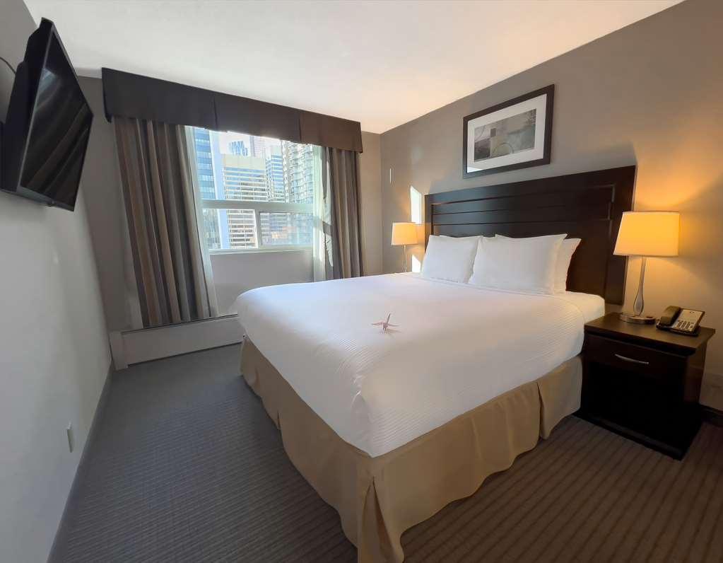 Coast Downtown & By Apa Hotel Calgary